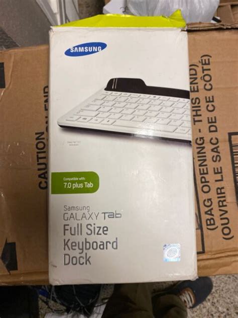 Samsung Ekd K12awegsta Galaxy Tab 70 Plus Keyboard Dock Ebay
