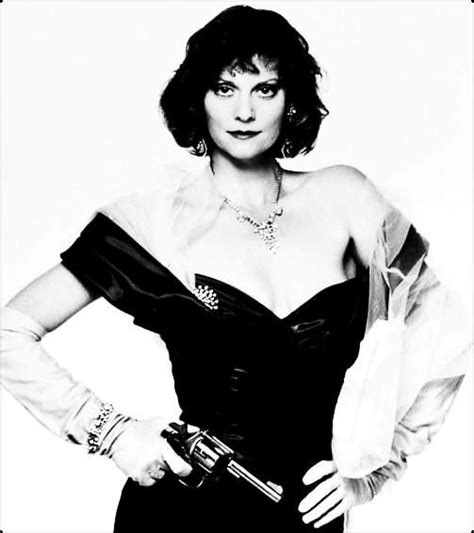 Doralolly Lesley Ann Warren As Miss Scarlet In Clue