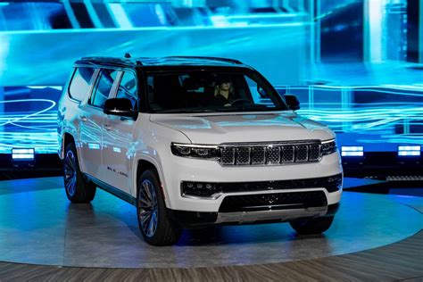 Up Close With The 2023 Jeep Wagoneer L And Grand Wagoneer L