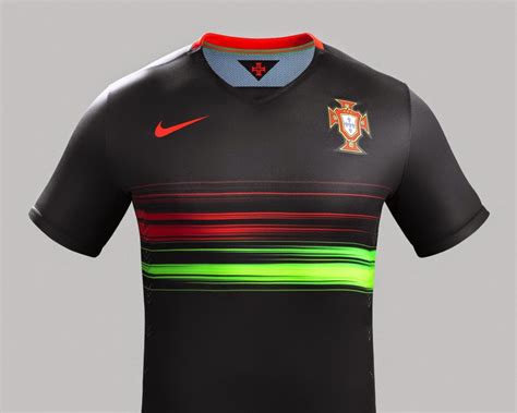 Available in a range of colours and styles for men, women, and everyone. Benfica-Portugal-Shirts: April 2015