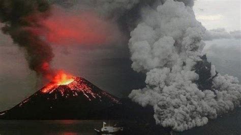 Sejarah Gunung Krakatau Beberapa Kali Lakukan Erupsi Pada Tahun 1883