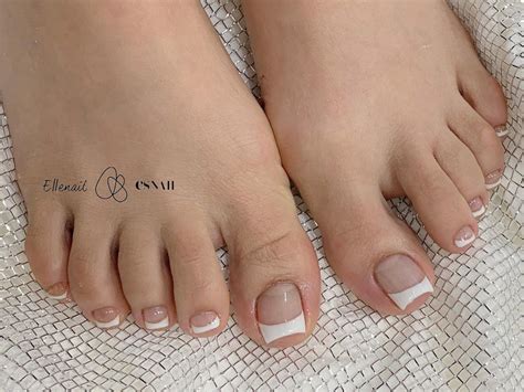 Maria Tanis Feet