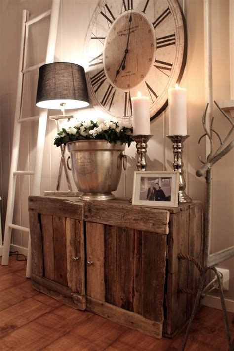 25 Rustic Entryway Decorating Ideas That Everyone Will Love