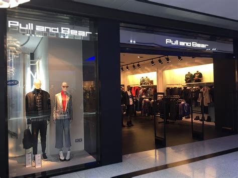 Pull and Bear | La Cañada Shopping