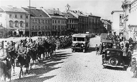 On 1 september 1939 germany invaded poland, and on 17 september the soviet union attacked from the east. File:The Nazi-soviet Invasion of Poland, 1939 HU87199.jpg ...