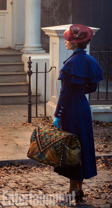 mary poppins returns first look see emily blunt in costume artofit