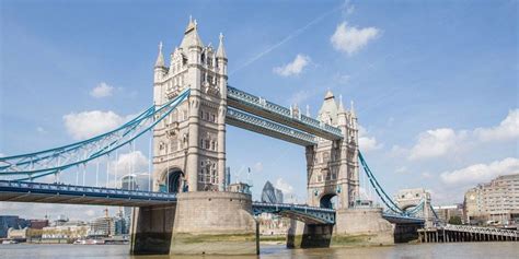 Tower Bridge Sightseeing London