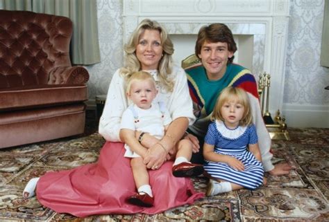 Memory Lane 1980s Footballers At Home In Pictures Bryan Robson