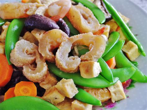 Stir Fried Sea Cucumber With Tofu And Vegetables Spring Tomorrow