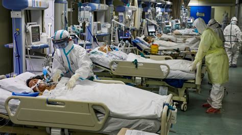 Chinas Doctors Fighting The Coronavirus Beg For Masks The New York