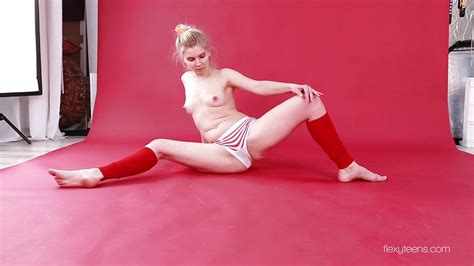Flexi Gymnastics By Mischele Lomar Tube