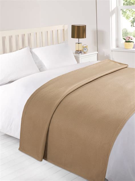 Dreamscene Warm Soft Plain Fleece Throw Over Large Decorative Sofa Bed