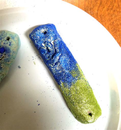 Diy Clay Mezuzah Craft For Kids Jewish Moms And Crafters