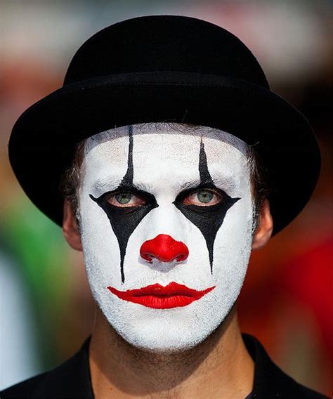 Clown Face Paint Designs Nelia Banda