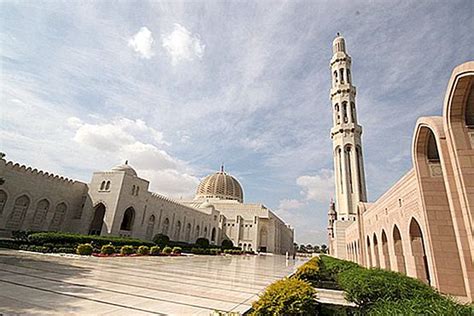 هذه المساجد في عمان هي معجزة معمارية سلطنة عمان 2022