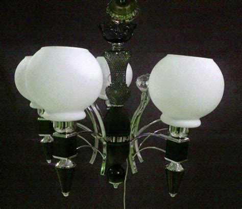 Lidah mertua sebagai kreasi anyaman.kerajinan ini telah berkembang bukan hanya berbentuk kerajinan tradisional tetapi telah berkembang jenis produknya dan lebih bernilai seperti sandal, kursi, tas lampu lampion. Ide 34+ Lampu Hias Gantung Rumah Minimalis