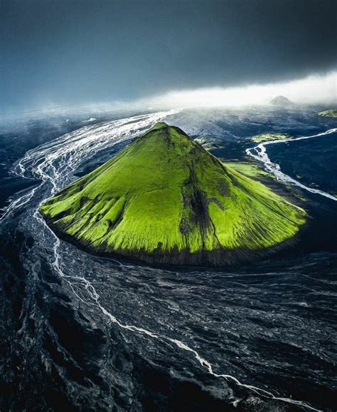 Mount Mælifell Iceland Mælifell Is A Volcano Located In Southern