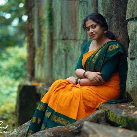 Anu Sithara Latest Hd Pictures And Wallpapers Natoalpabet Indian Film Actress South Indian