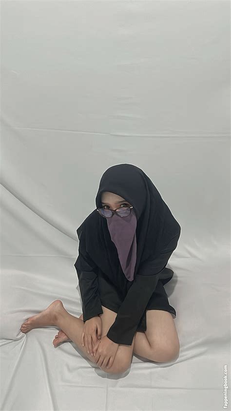 Hijab Camilla Hijabcamilla Nude Onlyfans Leaks The Fappening Photo Fappeningbook