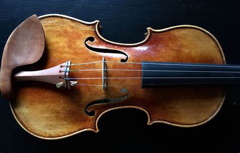 44 Violin Stradivarius Viotti 1709 Model Retail 1750 Property Room