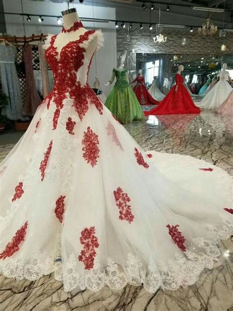 Pin By Keka Style On Vestidos De Novia 2020 Red Wedding Dresses Red And White Weddings Gowns