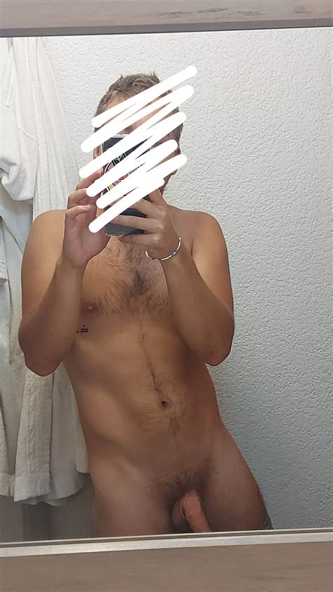 Hi M Nudes Gayselfies Nude Pics Org