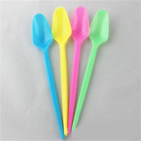 120pcs Disposable Plastic Spoon Ice Cream Dessert Spoon Long Handle Shaved Ice Smoothies Spoons