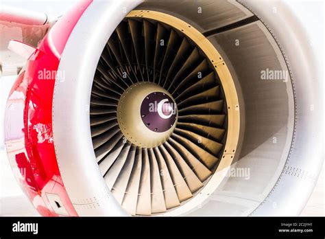 Aircraft Jet High Bypass Turbofan Hi Res Stock Photography And Images