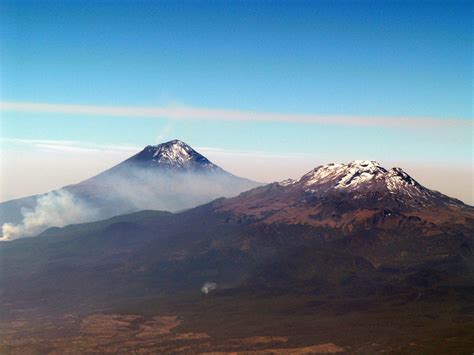 La Leyenda De Los Volcanes El Popocatépetl Y El Iztaccíhuatl