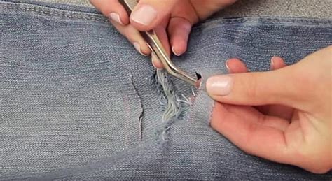 How To Make Ripped Jeans In 5 Diy Methods