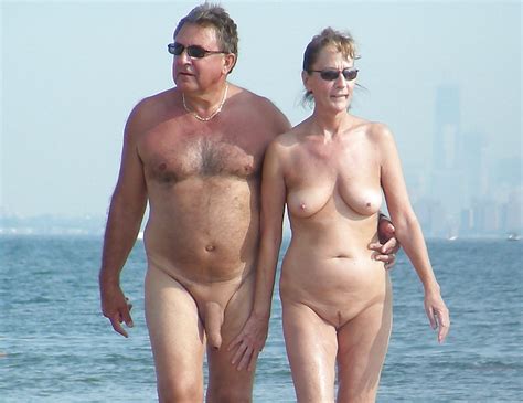 Mature Nude Couples On The Beach