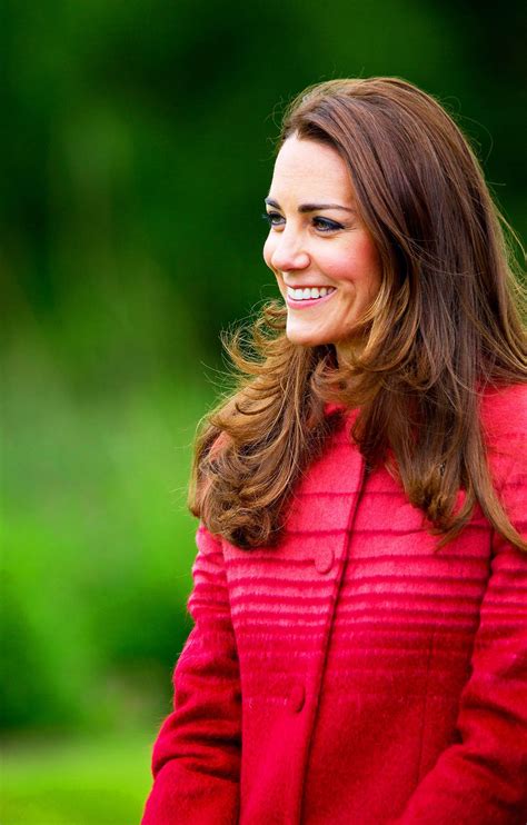 Kate God Bless Her Beautiful Style With A Beautiful Smile From Kate Middleton Catherine