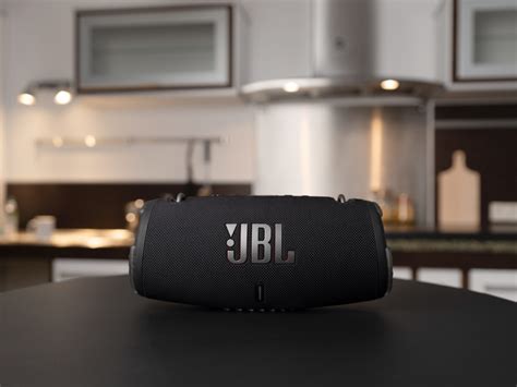 Jbl Xtreme 3 Speaker Review Impactful Dynamics For Outdoor Partying