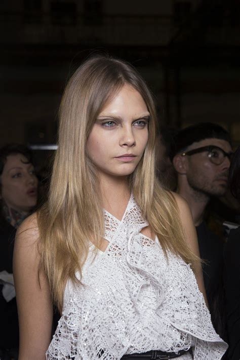 What Would Cara Delevingne Look Like Without Those Eyebrows Her