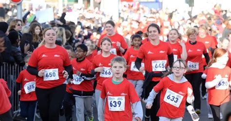 Watch Hundreds Of Coventry School Children Complete Their Own Half