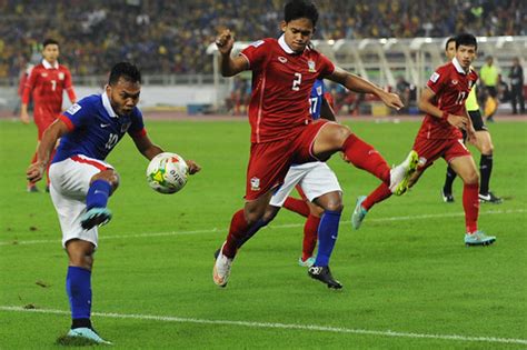Summary results fixtures standings archive. AFF Suzuki Cup Final 2014 | Photo of Malaysia player Safee ...