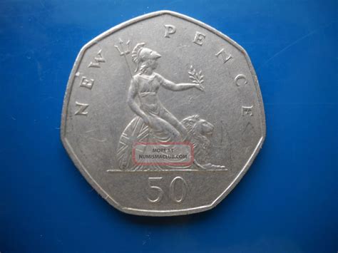 Large World Coin Great Britain United Kingdom Uk 50 Pence 1969