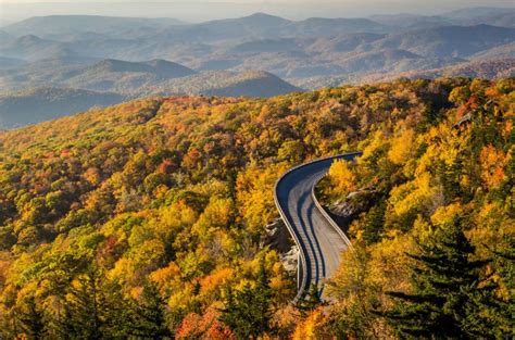 18 Reasons Blue Ridge Parkway Is The Most Spectacular Place To