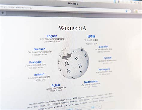 60 Wikipedia Photos Stock Photos Pictures And Royalty Free Images Istock