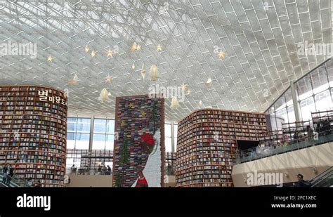 Seoul South Korea Starfield Library In Starfield COEX Mall Stock Video