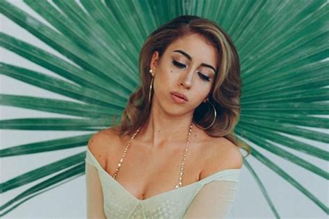 Discover Music By Siren City Kali Uchis Laid Back Soul Drenched In