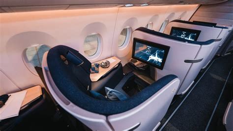 Review Finnair A350 900 Business Class — No Recline Seat