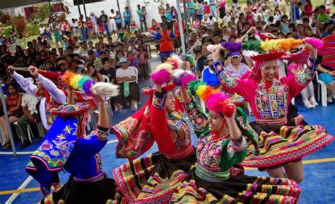 Folclore Eterno Peru Festejos En Provincias