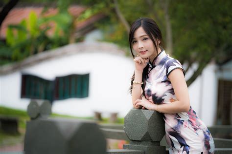 asian women model long hair brunette chinese clothing cheongsam 4000x2668 wallpaper
