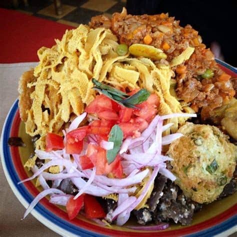 Gestiona un restaurante o un bar, sirve comidas y bebidas a tus invitados, pela. Comida Boliviana: Receta para cocinar un delicioso ...