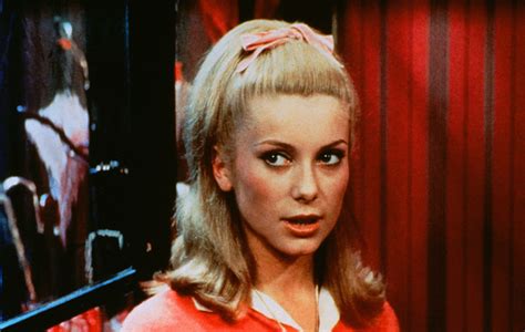 Repulsion is a 1965 psychological horror film directed by roman polanski, and starring catherine deneuve, ian hendry, john fraser and yvonne furneaux. 13 Best '60s Hairstyles for Retro Lovers | All Things Hair UK