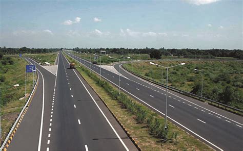 Highways Hit Roadblocks In 2012 With Banks And Fis Shying Away Motorindia