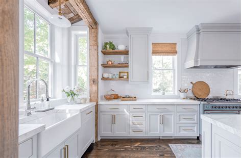 White Kitchen Cabinets Farmhouse Things In The Kitchen