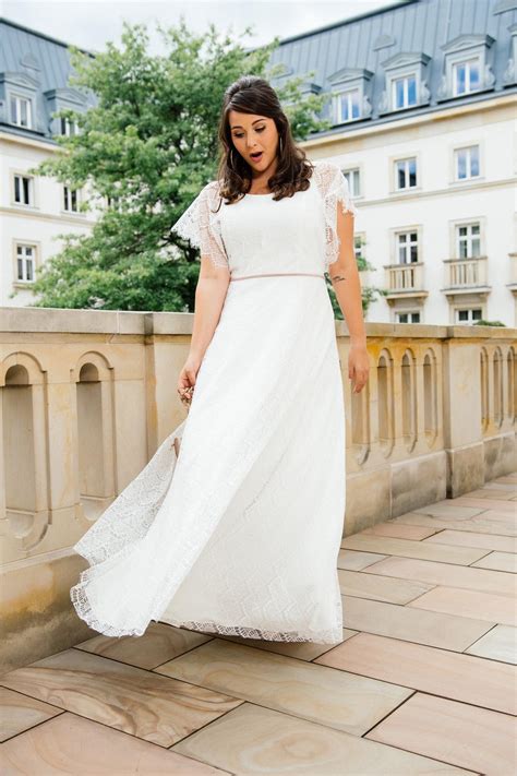 ♥brautkleid hochzeitskleid weiß größe 34 bis 54 viele modelle zur auswahl+neu♥. Brautkleider große Größen - moderne Hochzeitskleider in 48 ...