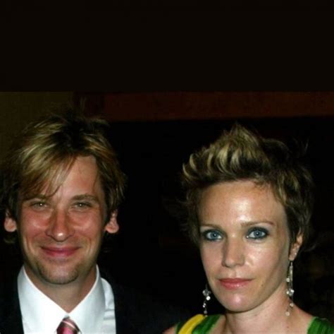 cari stahler facts about roger howarth s wife